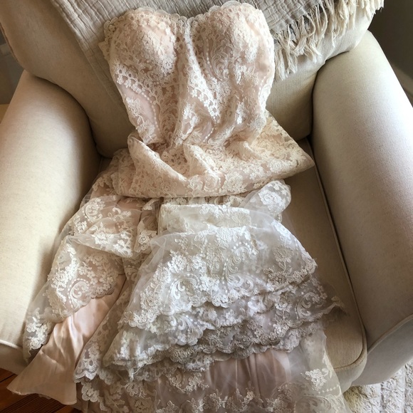 Eddy K Wedding dress - Picture 2 of 8